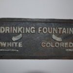 Sign - Drinking Fountain, White | Colored