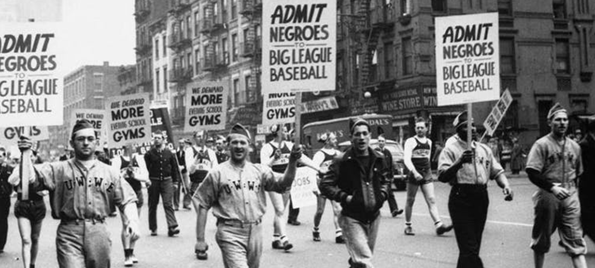 Protest Admit Negroes